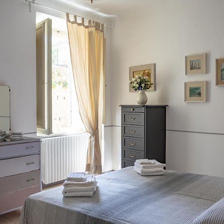 Casa Vacanze Nel Centro Storico Di Fermo Happy Song מראה חיצוני תמונה